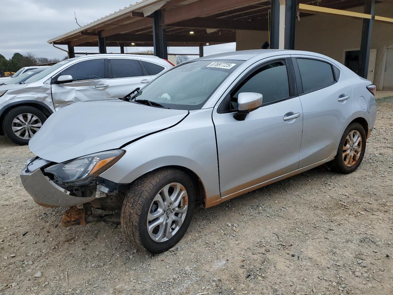 TOYOTA YARIS IA