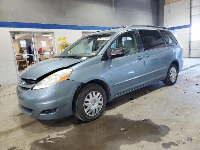 TOYOTA SIENNA CE