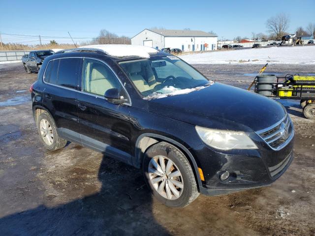 2011 VOLKSWAGEN TIGUAN - WVGAV7AX8BW526527