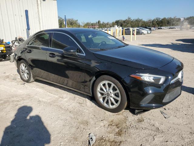 2020 MERCEDES-BENZ A 220 W1K3G4EB2LJ216320