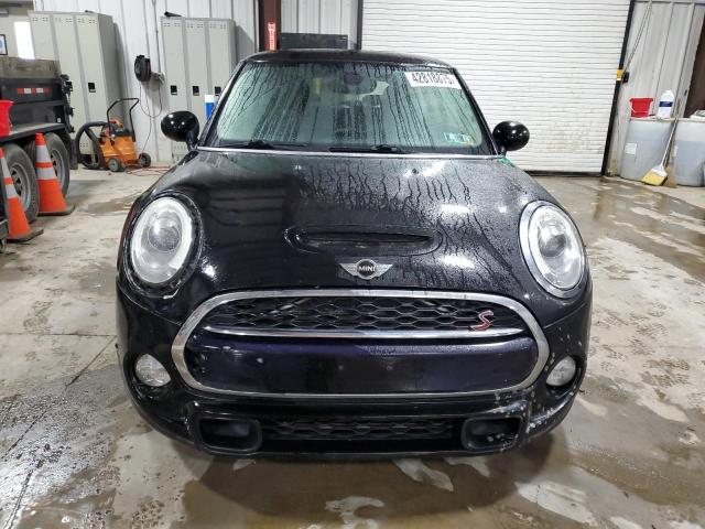 2016 MINI COOPER S WMWXP7C58G3B49744