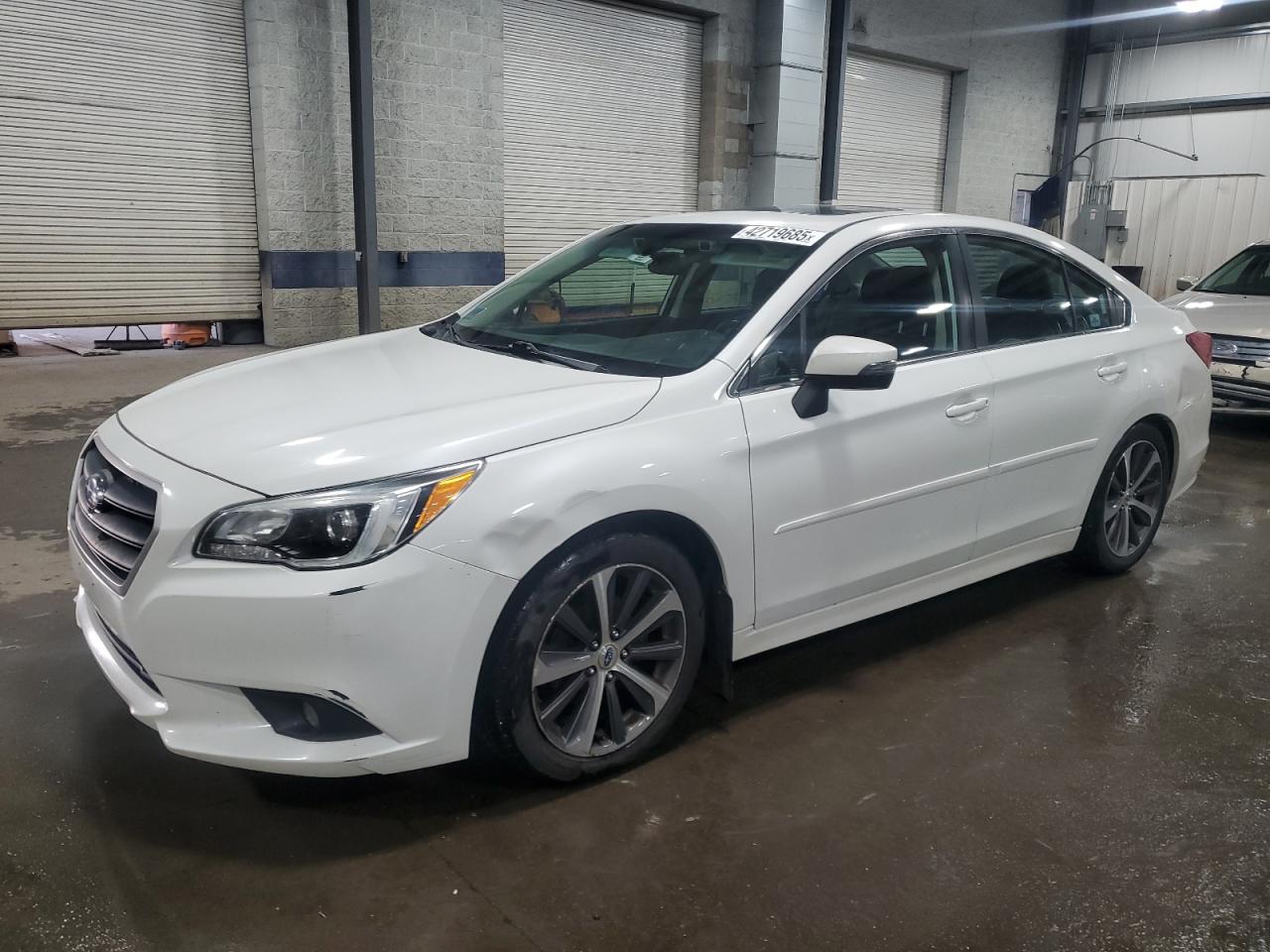  Salvage Subaru Legacy