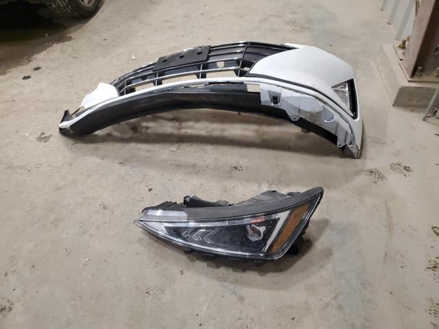 2020 HYUNDAI ELANTRA SE 5NPD74LF2LH606492