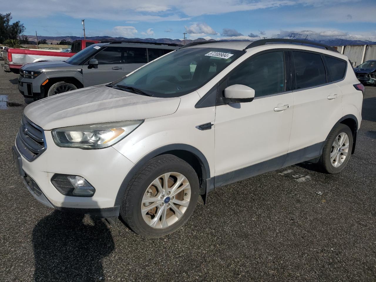  Salvage Ford Escape