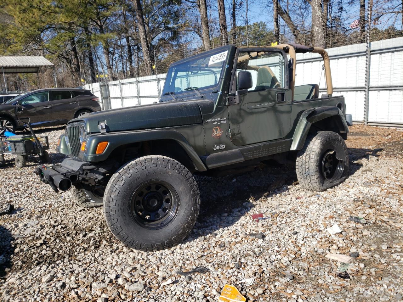  Salvage Jeep Wrangler