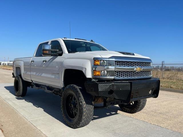 CHEVROLET SILVERADO 2019 white  diesel 1GC4KVCYXKF197799 photo #1