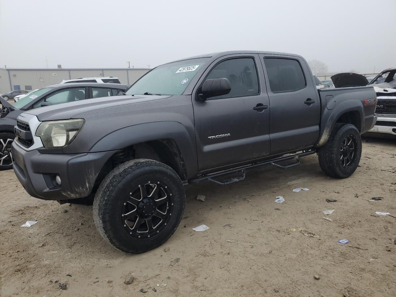  Salvage Toyota Tacoma