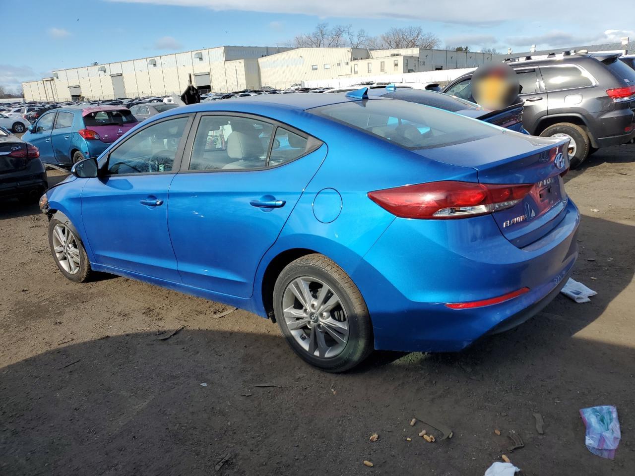 HYUNDAI ELANTRA SE