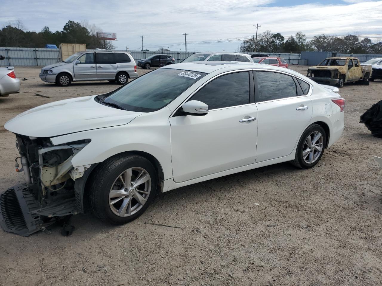  Salvage Nissan Altima