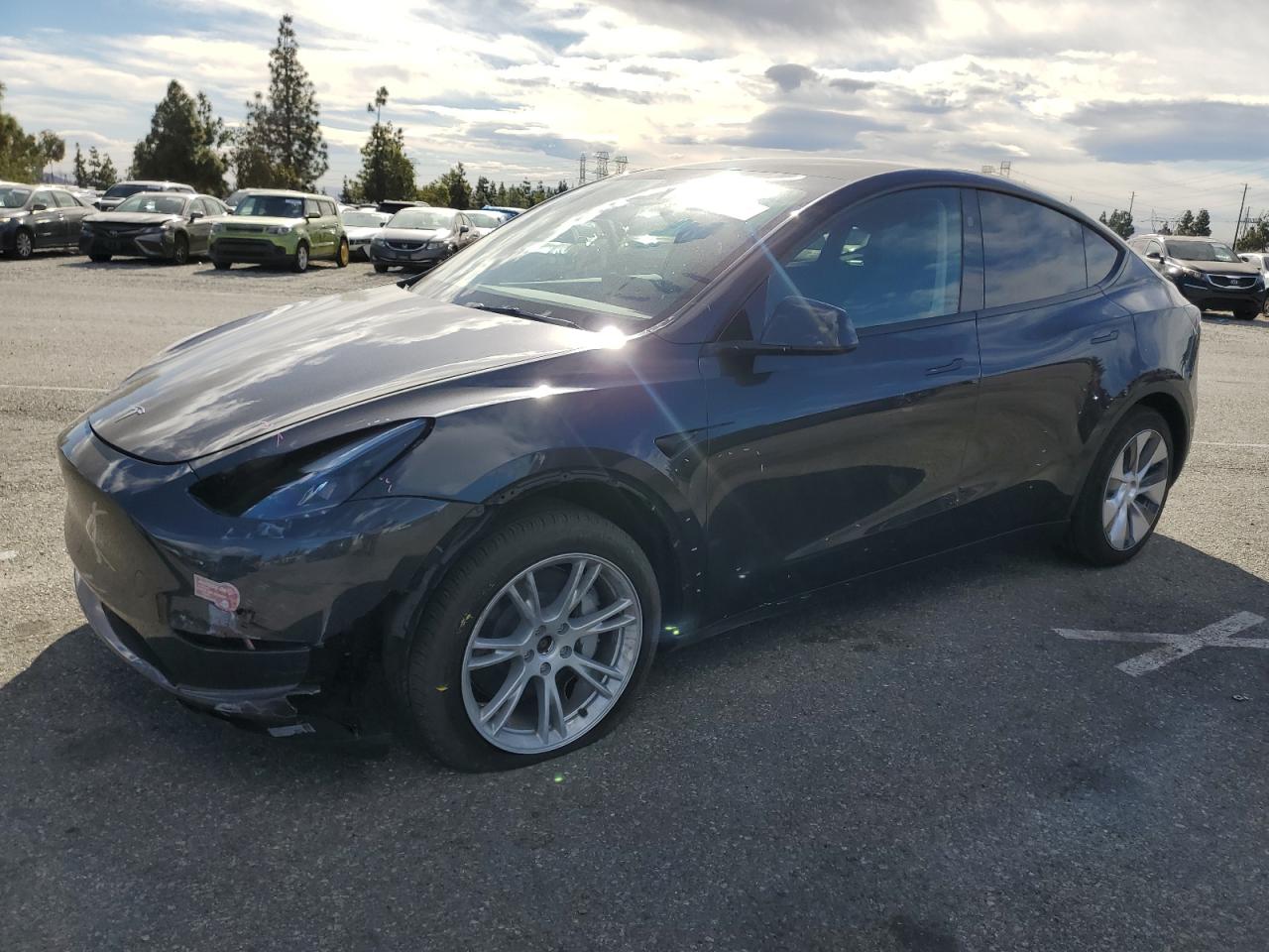7SAYGDEE7RF077198 TESLA MODEL Y 2024