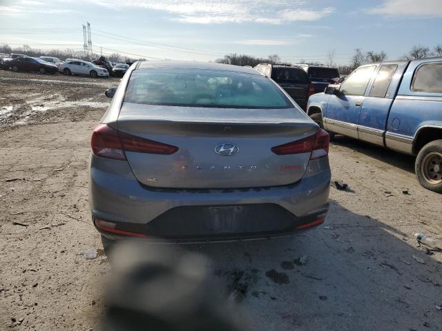 2019 HYUNDAI ELANTRA SE - 5NPD74LF6KH435373