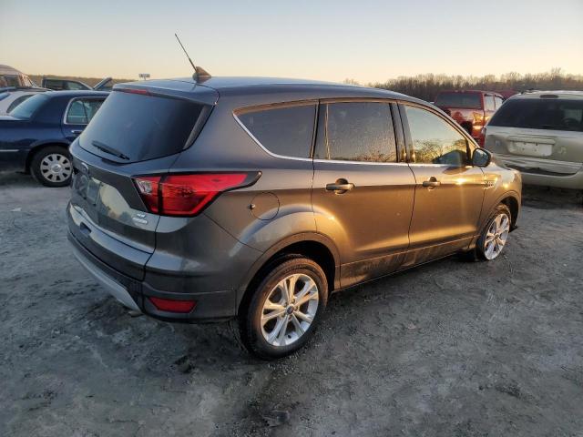 2019 FORD ESCAPE SE - 1FMCU0GD6KUA29617
