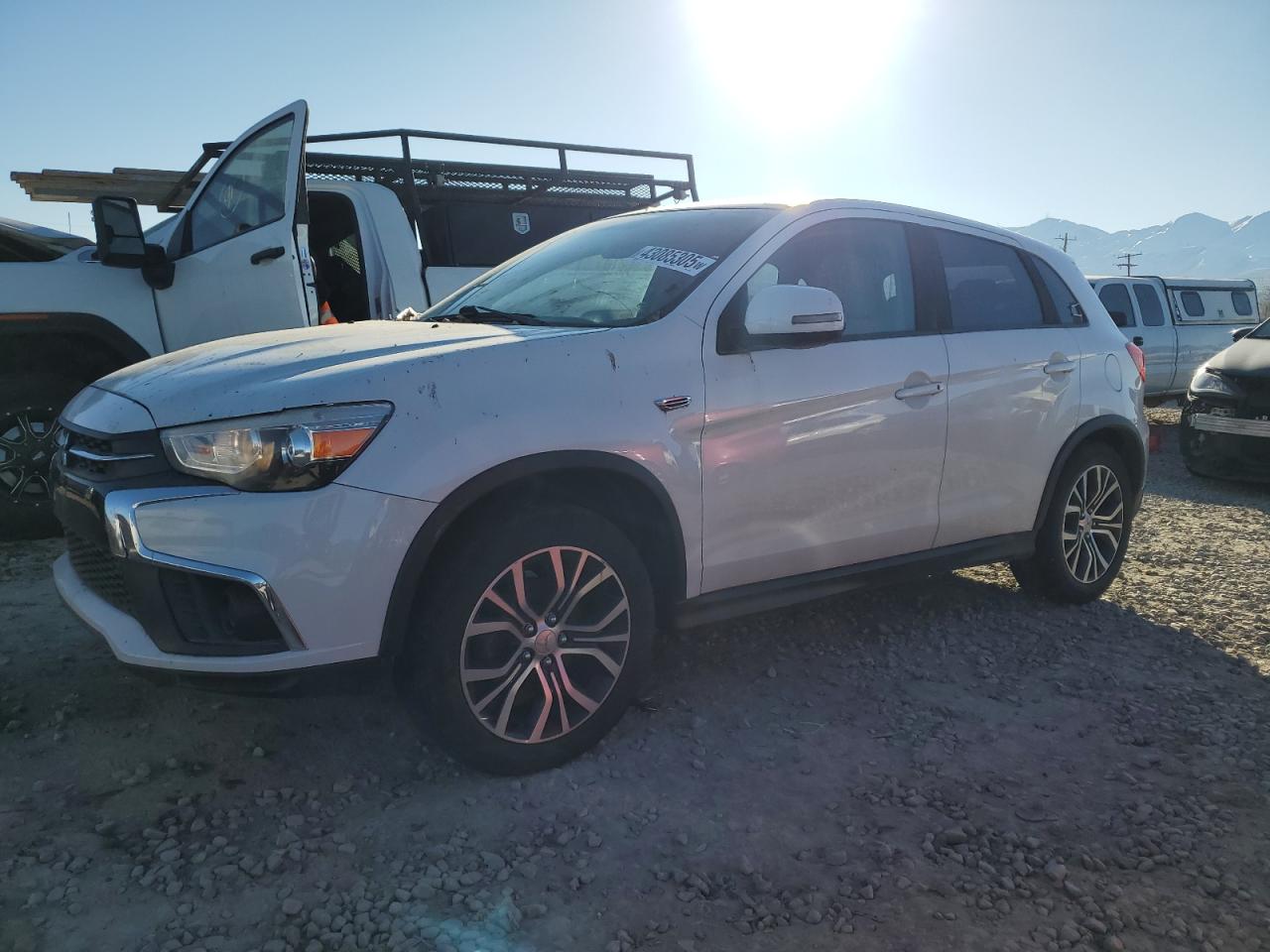  Salvage Mitsubishi Outlander