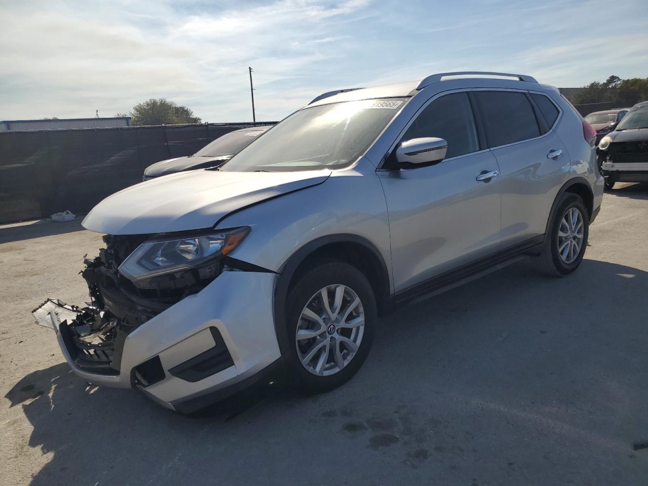  Salvage Nissan Rogue