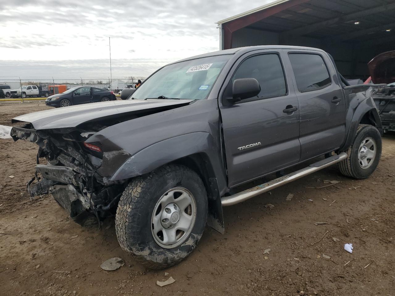  Salvage Toyota Tacoma