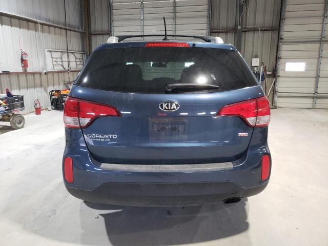 2015 KIA SORENTO LX - 5XYKTDA76FG564032