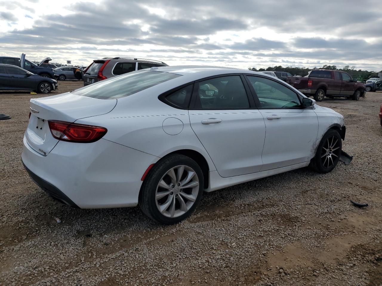 Lot #3049617639 2016 CHRYSLER 200 S