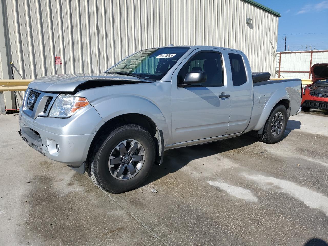 NISSAN FRONTIER SV