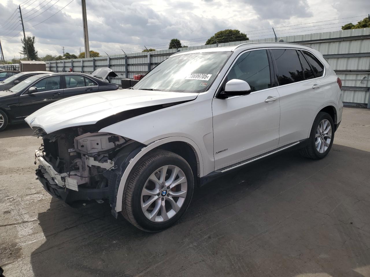  Salvage BMW X Series