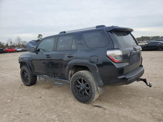 2018 TOYOTA 4RUNNER SR - JTEBU5JR2J5564093