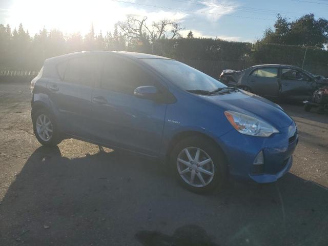 Vin: jtdkdtb35d1050141, lot: 89136485, toyota prius 20134