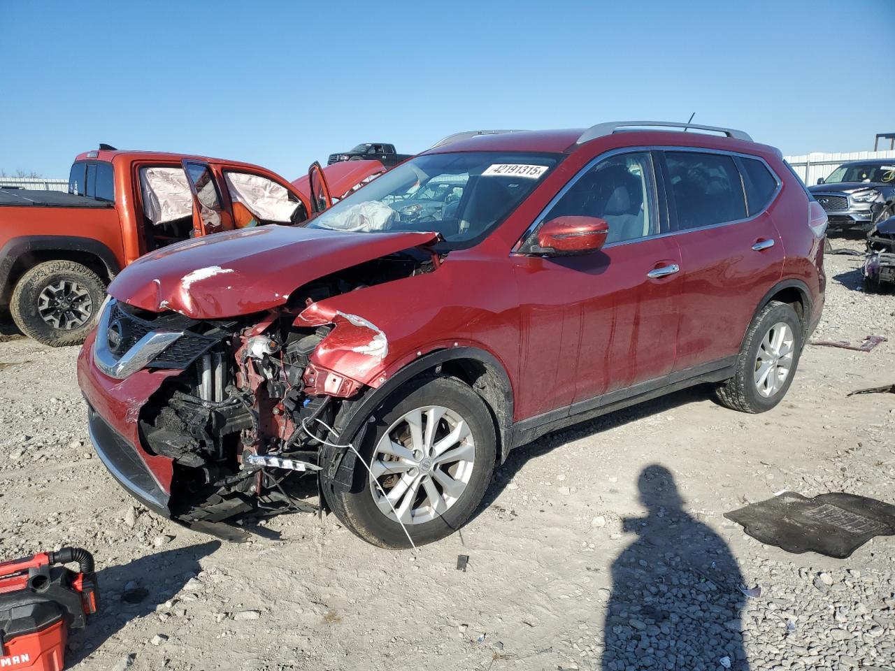 NISSAN ROGUE S