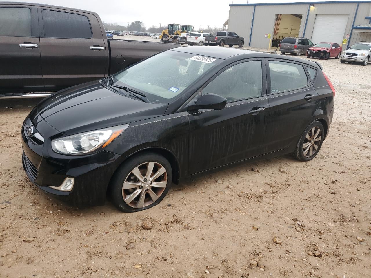  Salvage Hyundai ACCENT