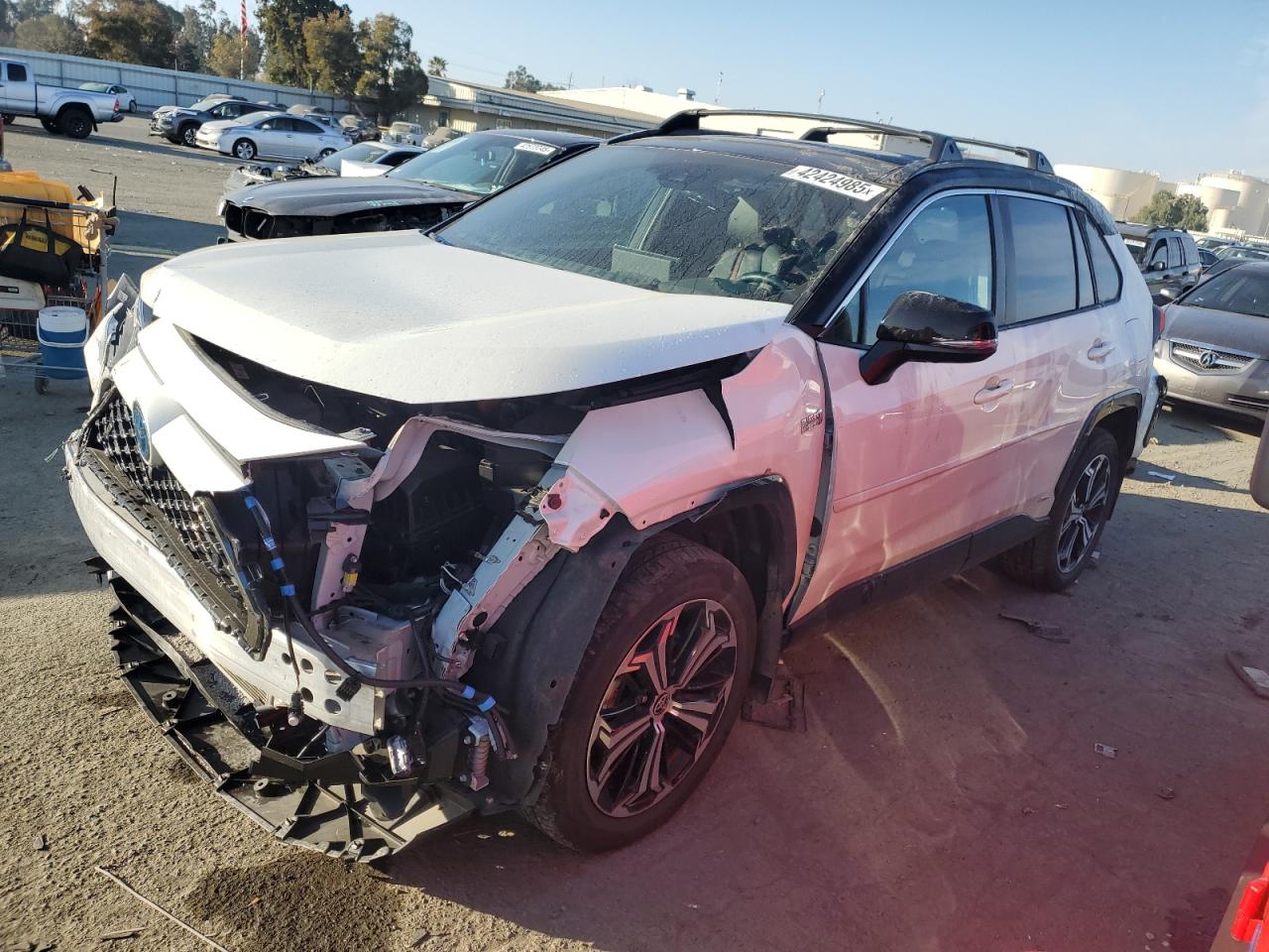  Salvage Toyota RAV4