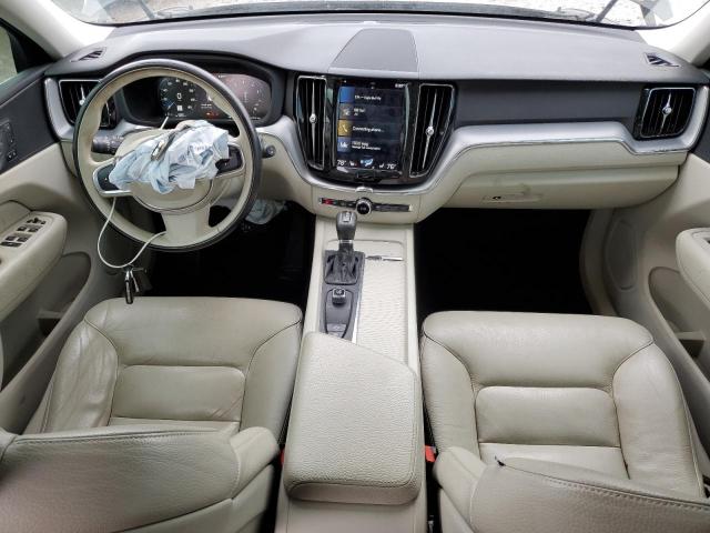 2018 VOLVO XC60 T5 - LYV102RK1JB069465