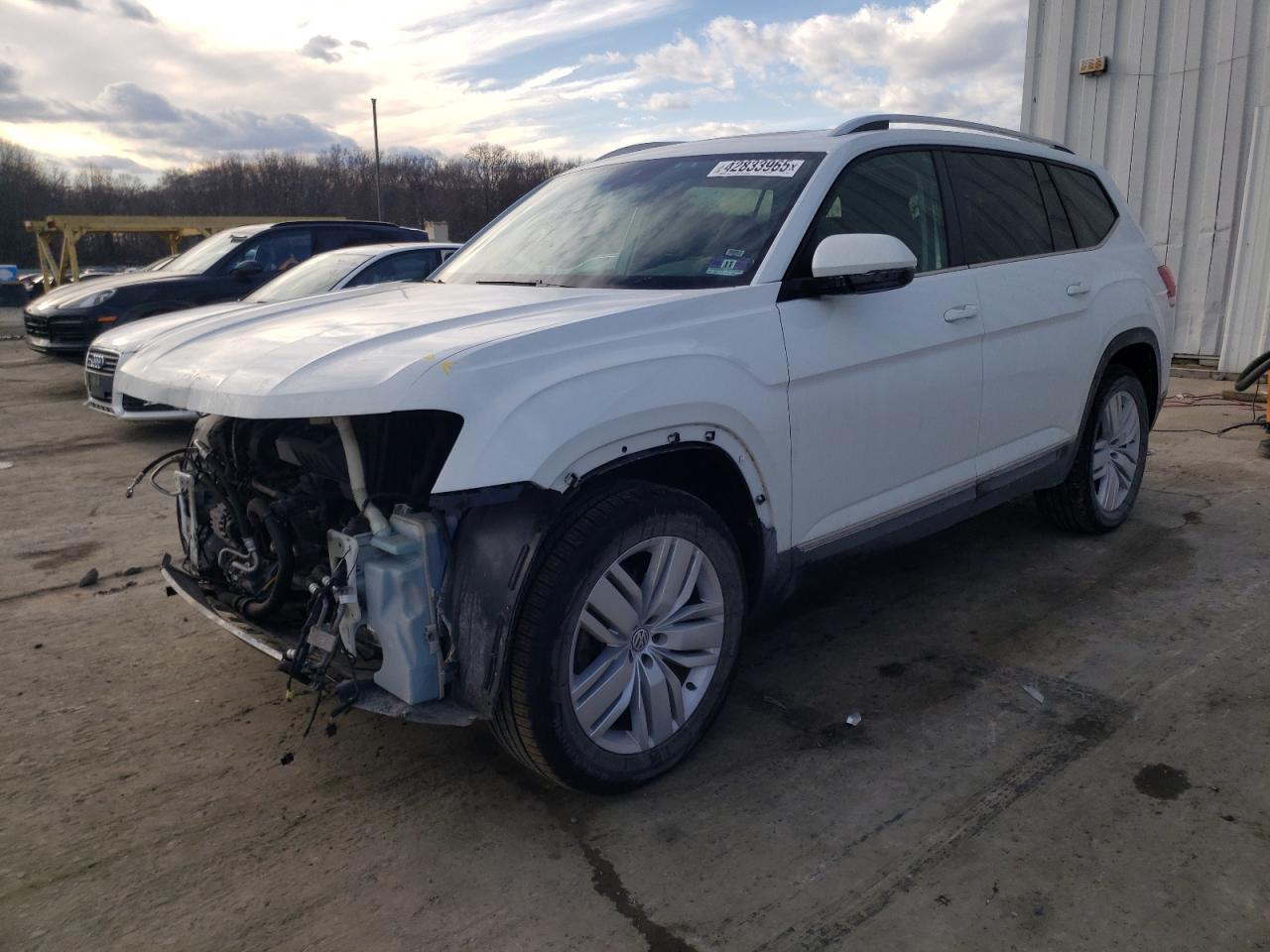  Salvage Volkswagen Atlas