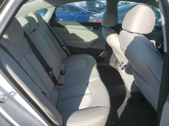 2019 HYUNDAI SONATA PLU KMHE14L28KA089221