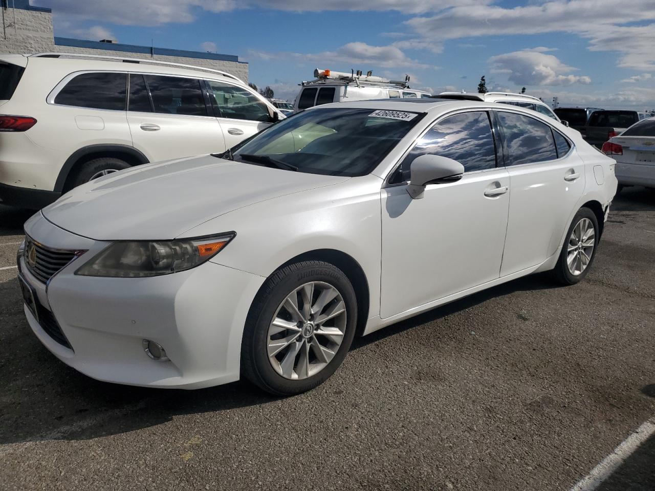  Salvage Lexus Es