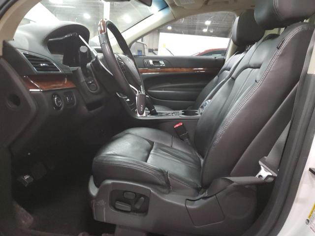 2016 LINCOLN MKT 2LMHJ5AT5GBL02754