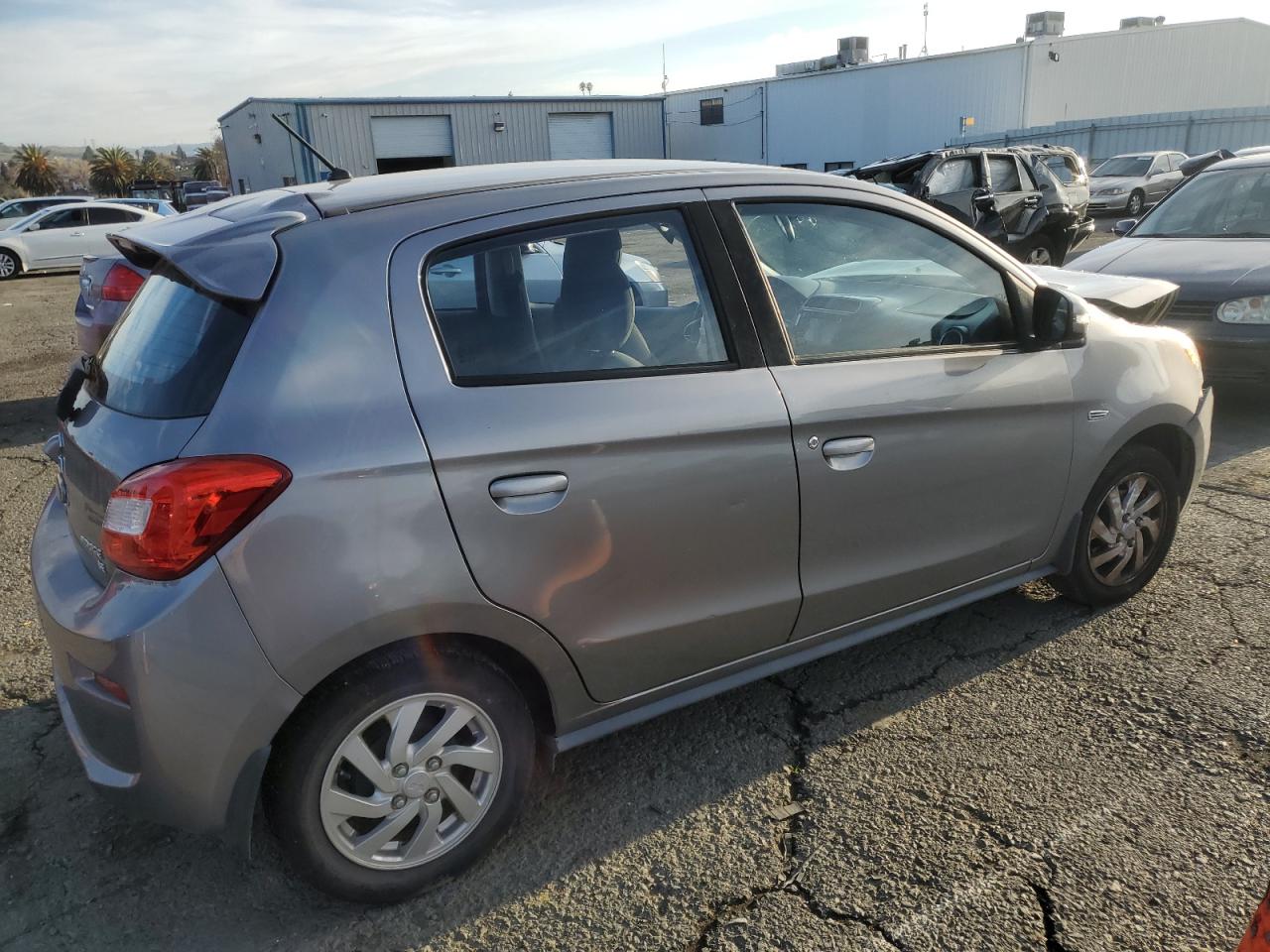 Lot #3049669126 2017 MITSUBISHI MIRAGE SE