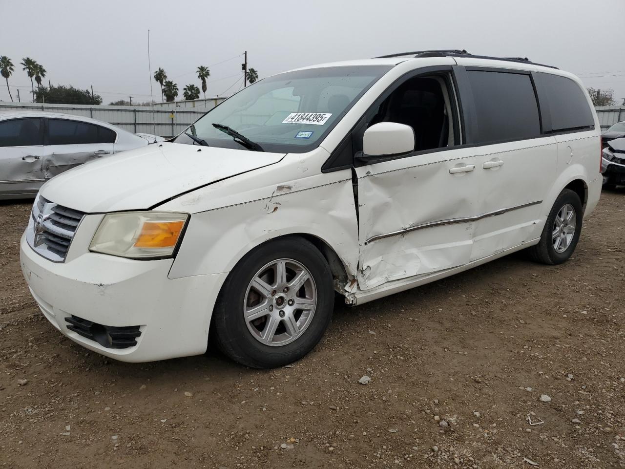  Salvage Dodge Caravan