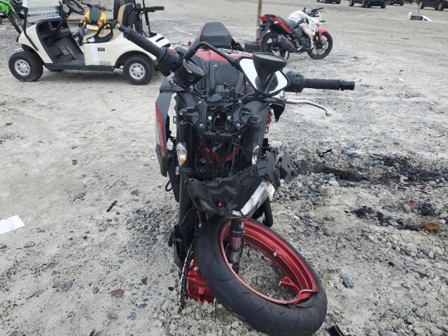 KAWASAKI ZR900 F 2024 red  gas ML5ZRDF1XRDA70130 photo #3