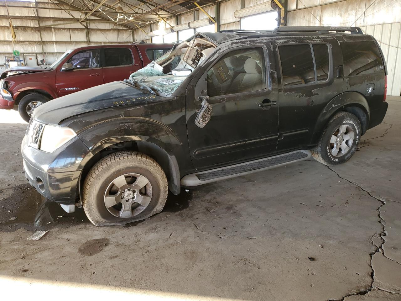  Salvage Nissan Pathfinder