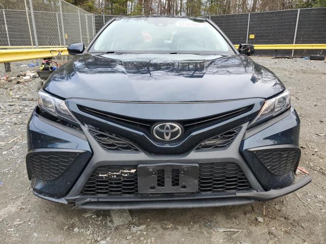 2021 TOYOTA CAMRY SE - 4T1G11AK2MU585384