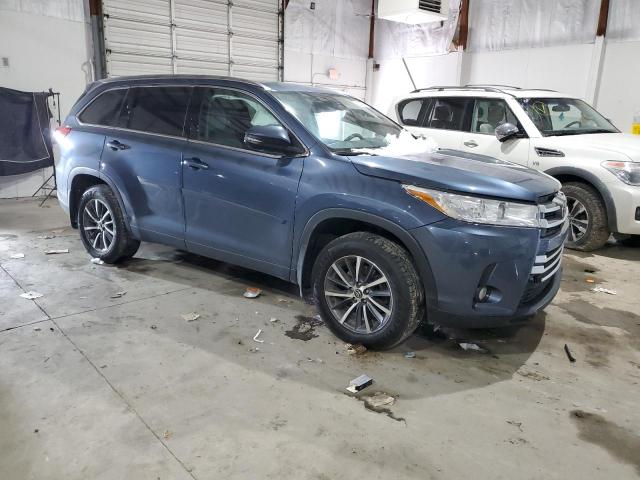 2017 TOYOTA HIGHLANDER - 5TDJZRFH8HS509855