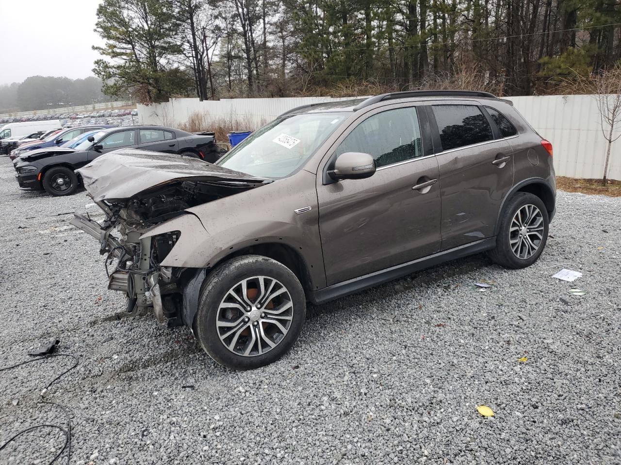  Salvage Mitsubishi Outlander