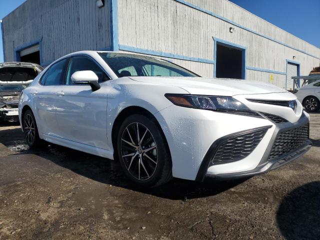 Vin: 4t1g11ak9ru882935, lot: 89218045, toyota camry se night shade 20244