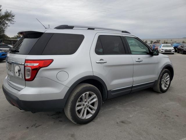 1FMHK7D80CGA50992 Ford Explorer Xlt 2012