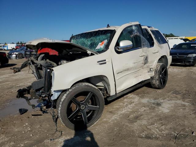 CADILLAC ESCALADE PREMIUM