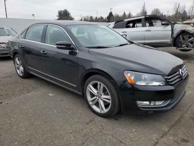 2015 VOLKSWAGEN PASSAT SE - 1VWBS7A3XFC055614