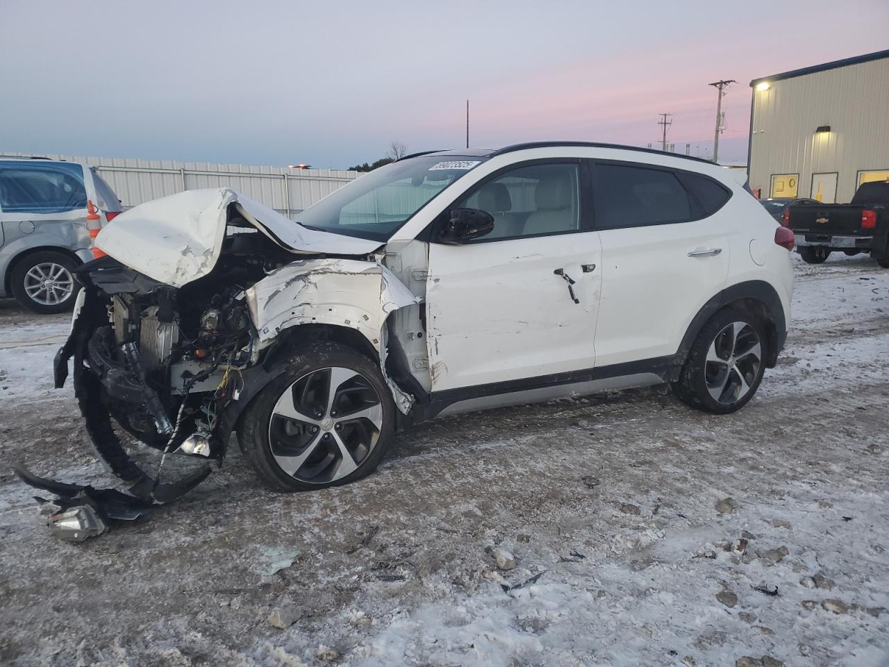 KM8J3CA25JU676365 HYUNDAI TUCSON VAL 2018