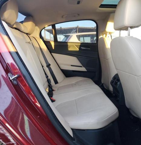 2017 JAGUAR XE - SAJAR4BN6HA976916