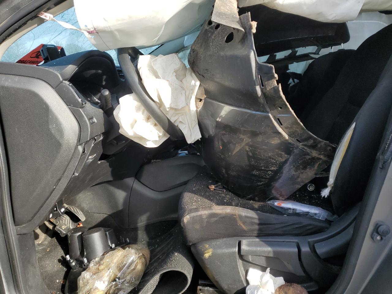 NISSAN ROGUE SPORT S