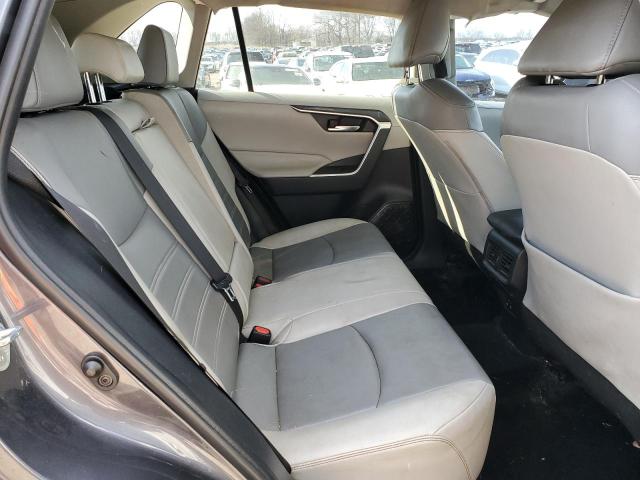 2019 TOYOTA RAV4 XLE P - 2T3C1RFV7KW007320