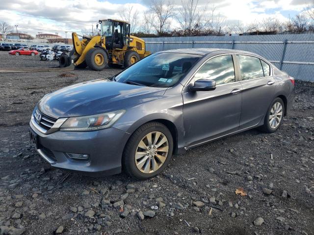 VIN 1HGCR2F80DA083832 2013 HONDA ACCORD no.1