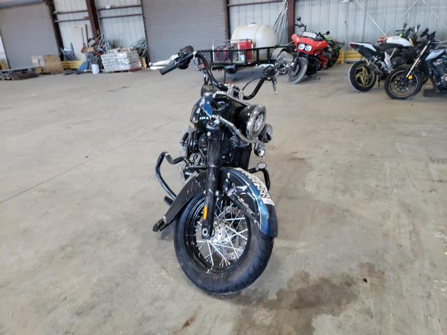 2018 HARLEY-DAVIDSON FLHCS 115T 1HD1YPK10JC036474